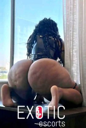 Queen Anal