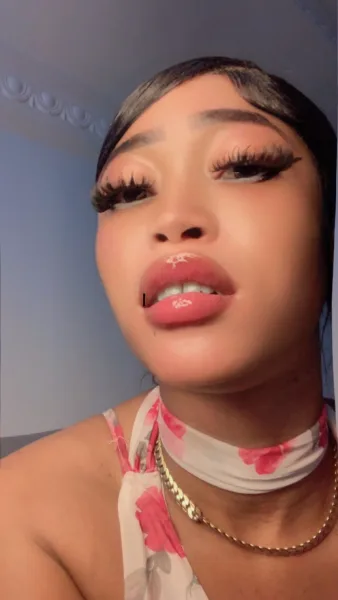 Sexy Lily — 4