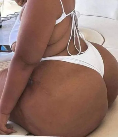 Sexy Thick Babe — 2