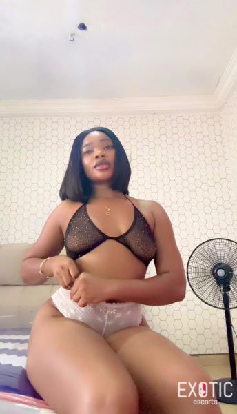 Sweetness, escort in Ghana