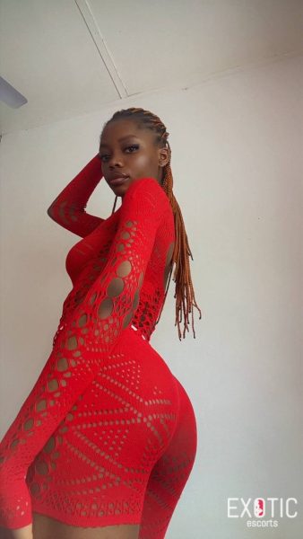 Silverbabe, escort in Adenta, Ghana (photo 3)