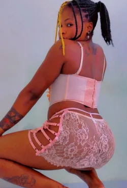 Riri  Make For 3 Some