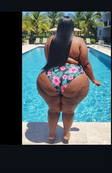 Thick Lyla — 2