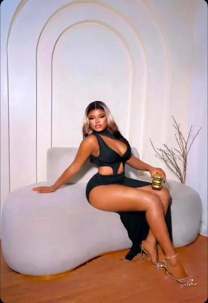 Clara — 3