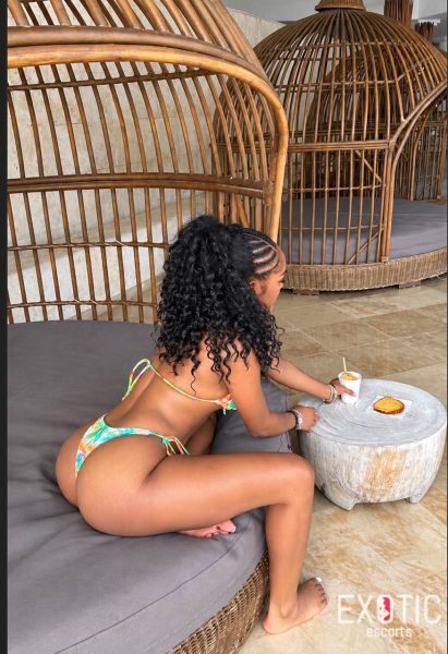 Cece, escort in Trasacco Estate, Ghana (photo 3)