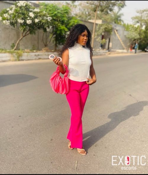 Sweet Lizzy, escort in East Legon, Ghana (photo 5)