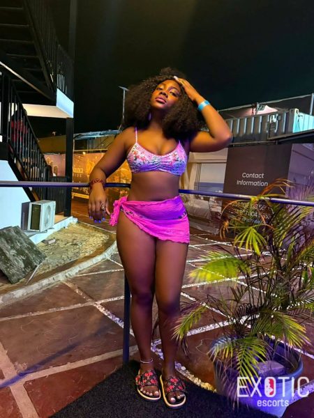 Stella, escort in Osu, Ghana (photo 2)