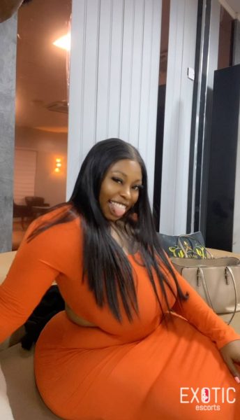 Nurse Aisha, escort in East Legon, Ghana (photo 5)