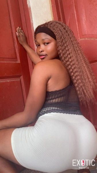Queen Bianca, escort in Kasoa, Ghana (photo 5)