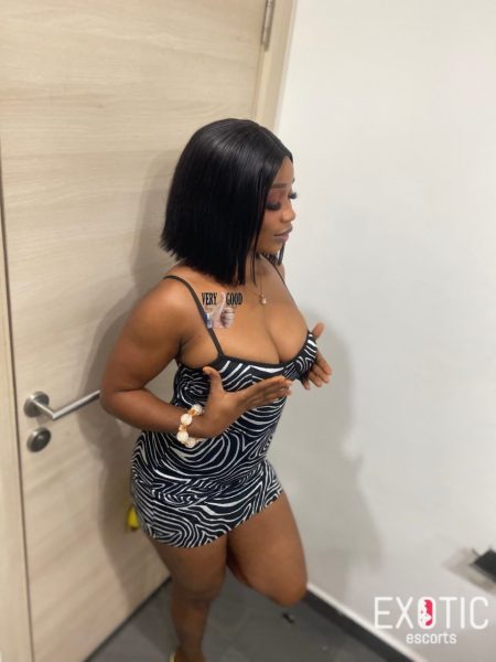 Emilia, escort in Botwe, Ghana