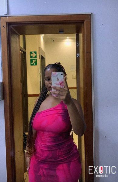 Verity, escort in Osu, Ghana (photo 3)