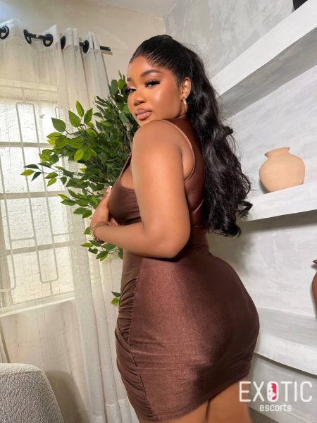 Cleo, escort in East Legon, Ghana (photo 2)
