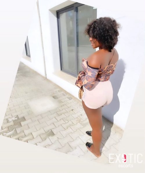 Girly, escort in Madina, Ghana (photo 4)