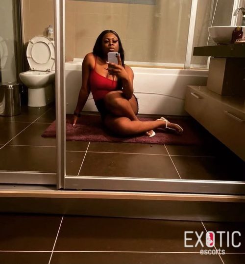 Girly, escort in Madina, Ghana (photo 3)