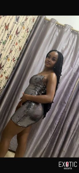 Queen, escort in Osu, Ghana