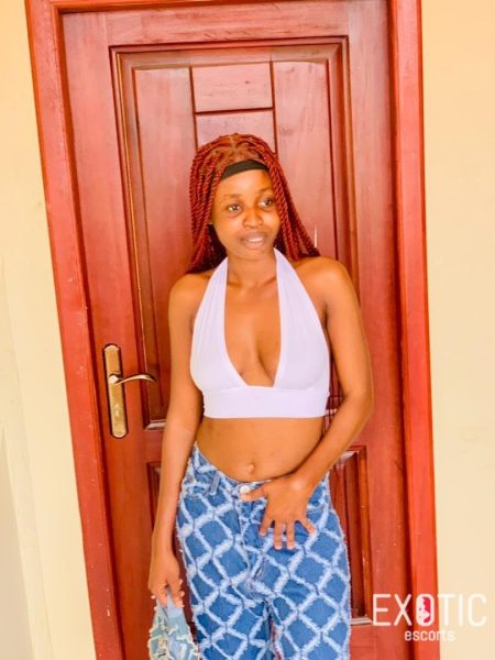 Omah, escort in Osu, Ghana (photo 2)