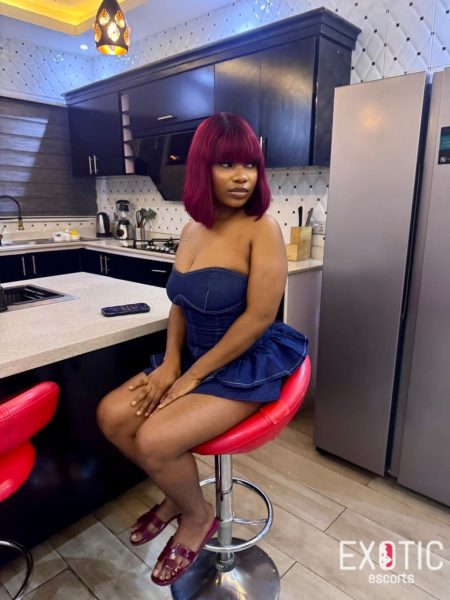 Adira, escort in Botwe, Ghana