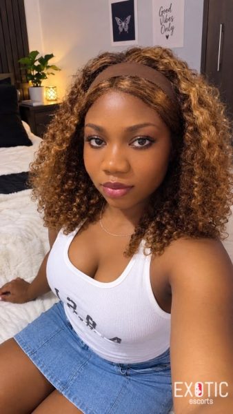 Berry, escort in Takoradi, Ghana (photo 2)