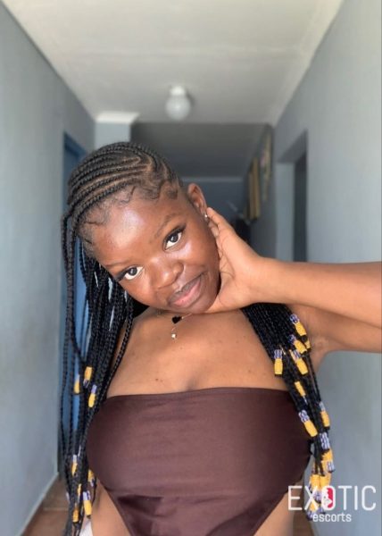 Prisy, escort in East Legon, Ghana (photo 2)